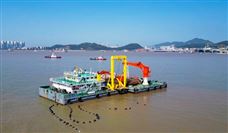 全国首条全过程机械化作业海缆成功敷设！